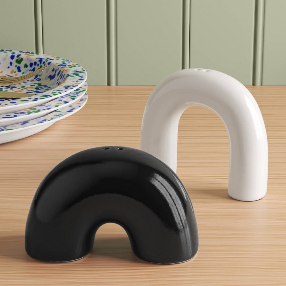 Salt and Pepper shakers black and white arches NEW in Box